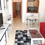 Beautiful Flat In Torrevieja, On The Spanish Seaside - Szep Lakas Torreviejaban, A Spanyol Tengerparton トレビエハ