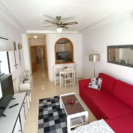 Beautiful Flat In Torrevieja, On The Spanish Seaside - Szep Lakas Torreviejaban, A Spanyol Tengerparton *